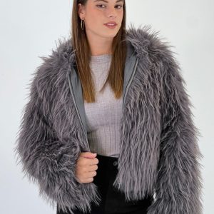 Chaqueta efecto pelo capucha