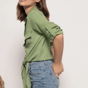 Blusa armonía textura nudo